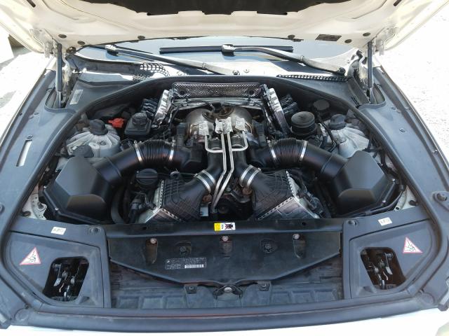 Photo 6 VIN: WBSFV9C51DC773466 - BMW M5 