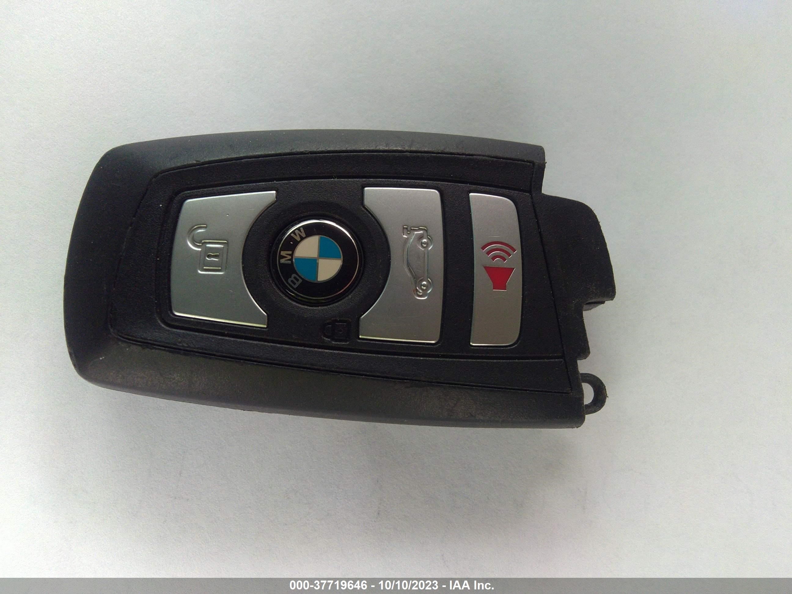 Photo 10 VIN: WBSFV9C52GD595453 - BMW M5 