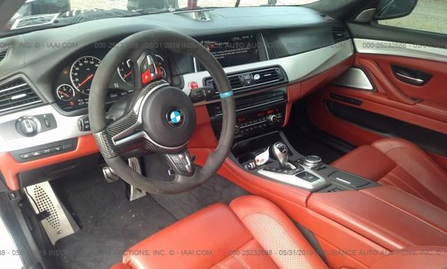 Photo 4 VIN: WBSFV9C53FD595296 - BMW M5 