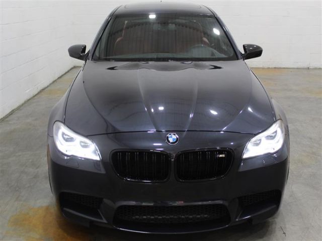 Photo 1 VIN: WBSFV9C53GG343175 - BMW M5 