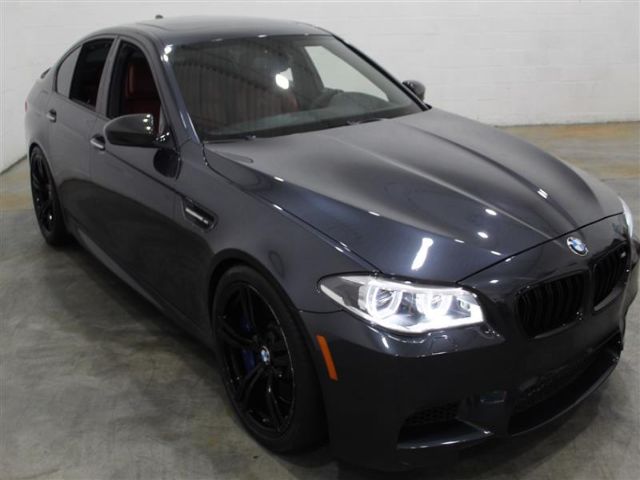 Photo 2 VIN: WBSFV9C53GG343175 - BMW M5 