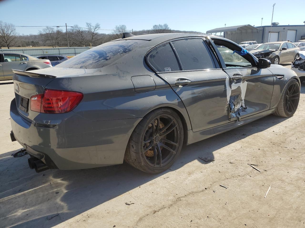 Photo 2 VIN: WBSFV9C58DC774176 - BMW M5 