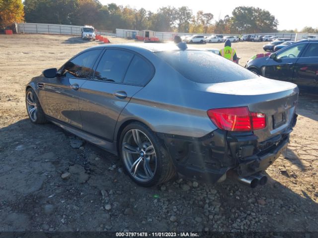 Photo 2 VIN: WBSFV9C59DC773327 - BMW M5 