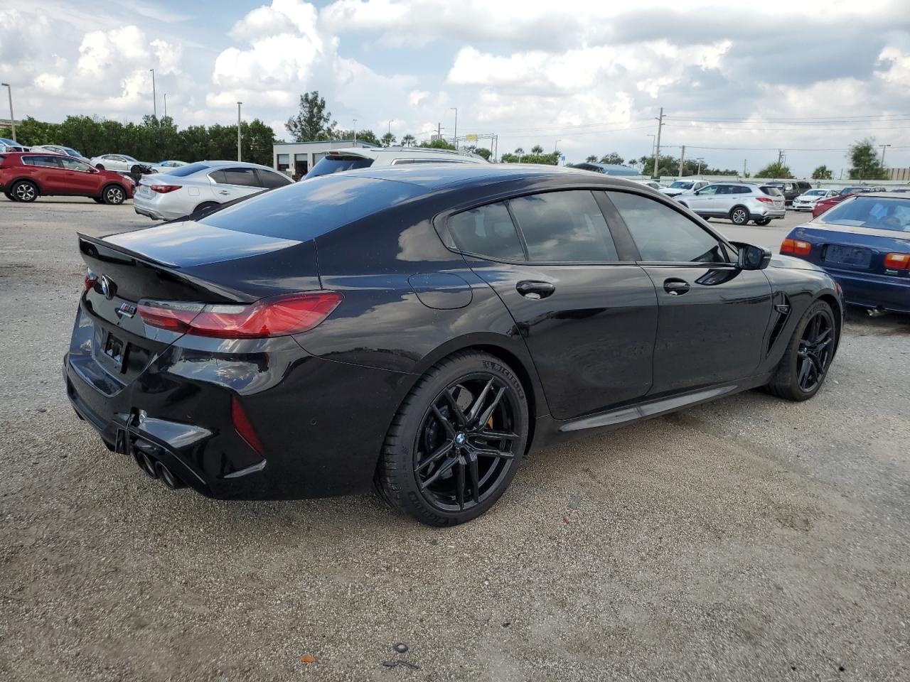 Photo 2 VIN: WBSGV0C05MCF85718 - BMW M8 