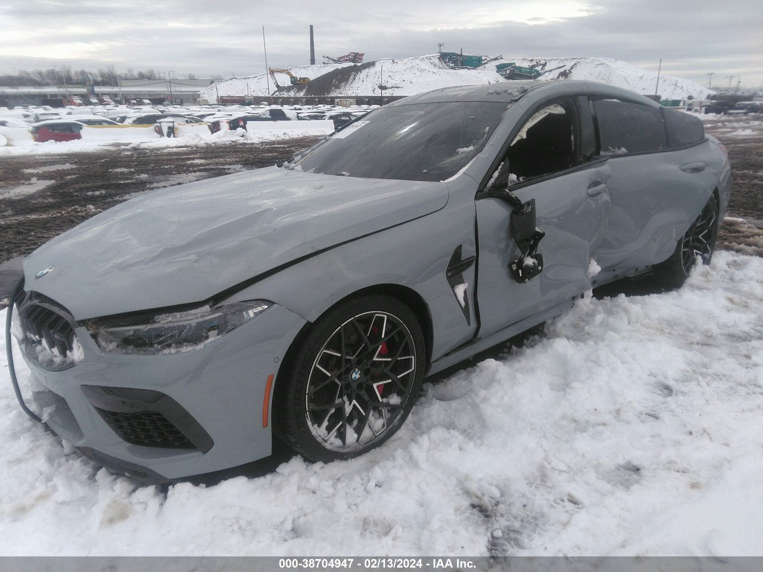 Photo 1 VIN: WBSGV0C05RCN79826 - BMW M8 