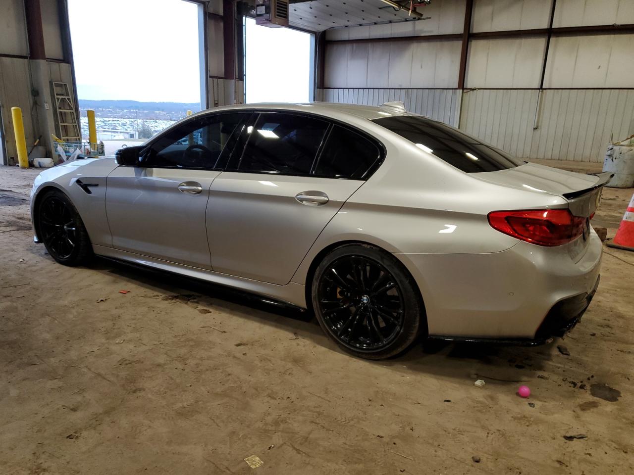 Photo 1 VIN: WBSJF0C06LCD66137 - BMW M5 