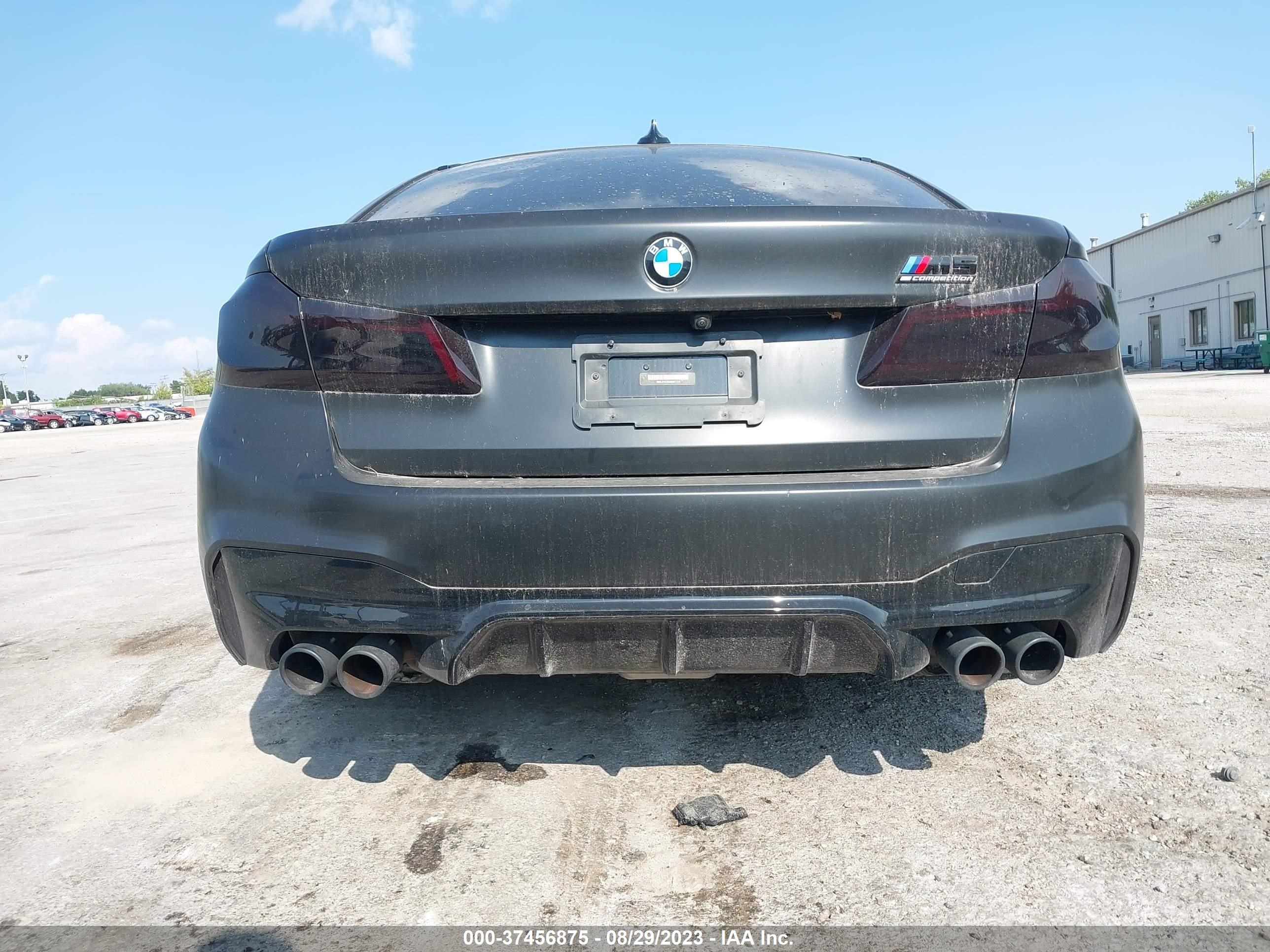 Photo 16 VIN: WBSJF0C55KB447174 - BMW M5 