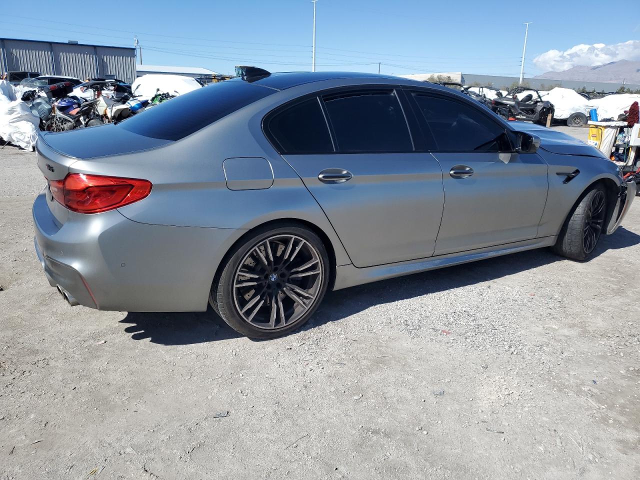 Photo 2 VIN: WBSJF0C57JB282002 - BMW M5 