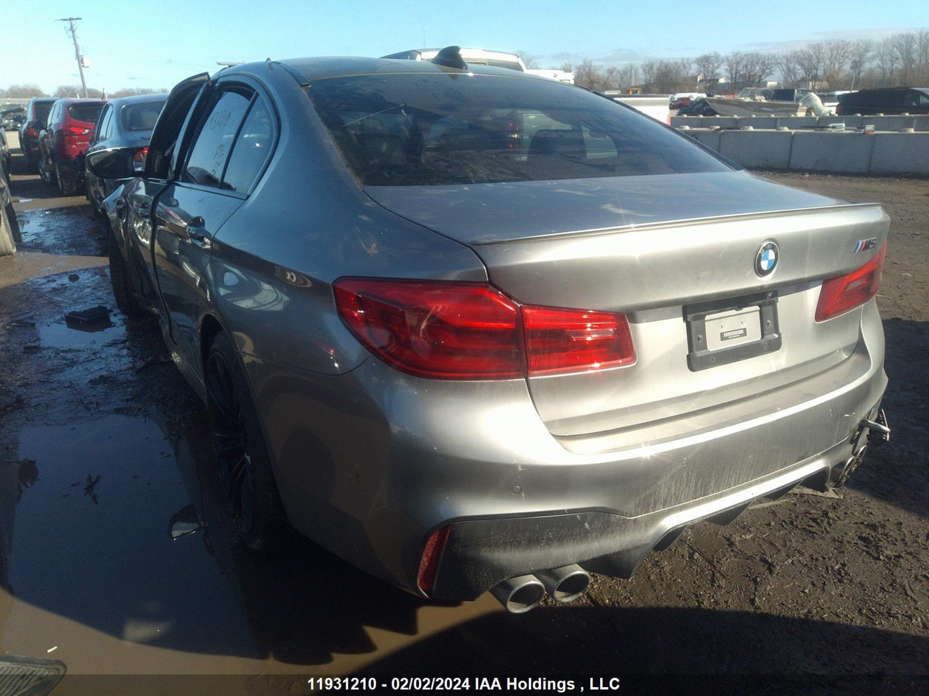 Photo 2 VIN: WBSJF0C58KB448142 - BMW M5 