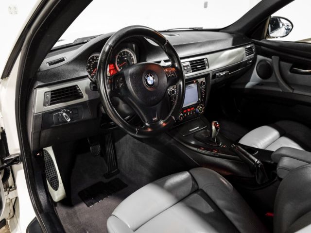 Photo 7 VIN: WBSKG9C56BE369430 - BMW M3 