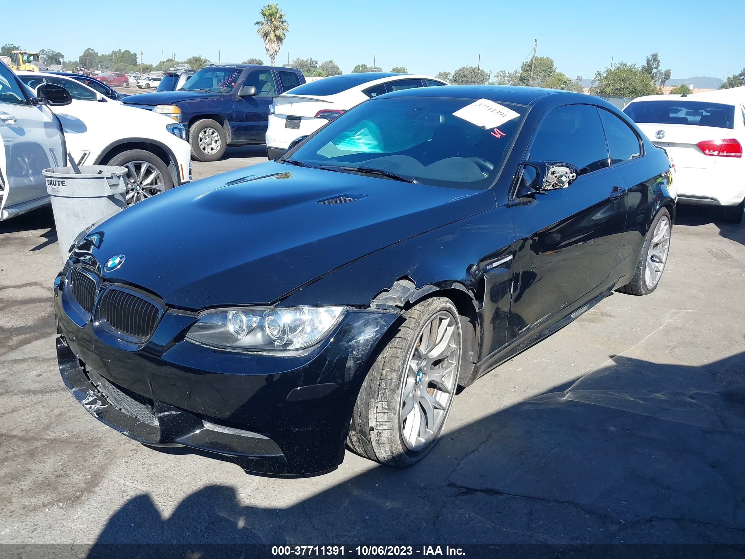 Photo 1 VIN: WBSKG9C56DJ593100 - BMW M3 