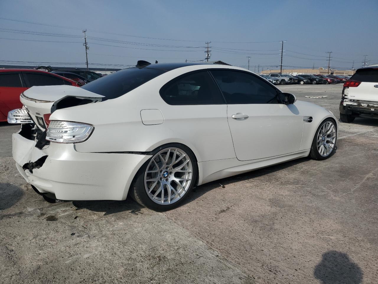 Photo 2 VIN: WBSKG9C56DJ595008 - BMW M3 