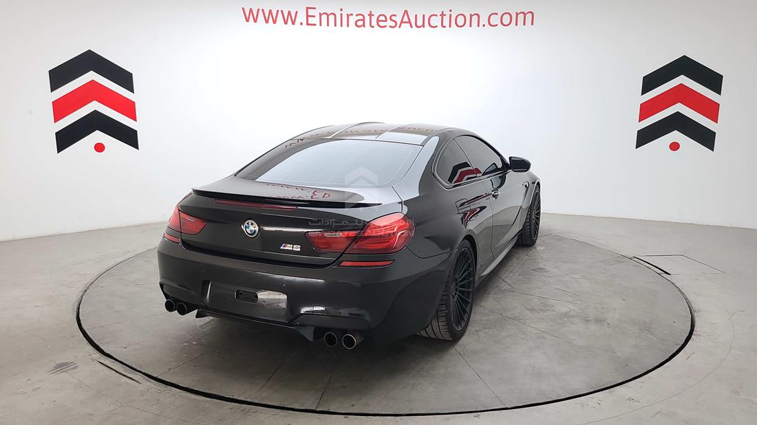 Photo 12 VIN: WBSLX9C5XDC968625 - BMW M6 