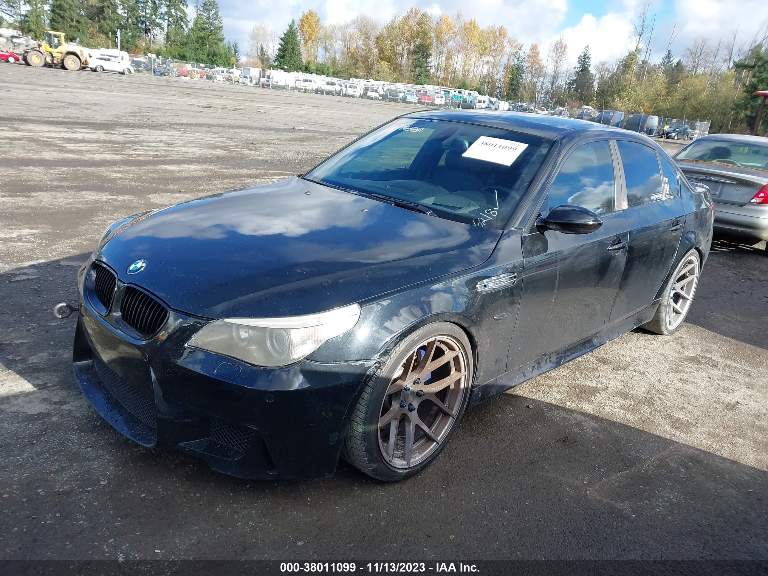 Photo 1 VIN: WBSNB93506CX06218 - BMW M5 