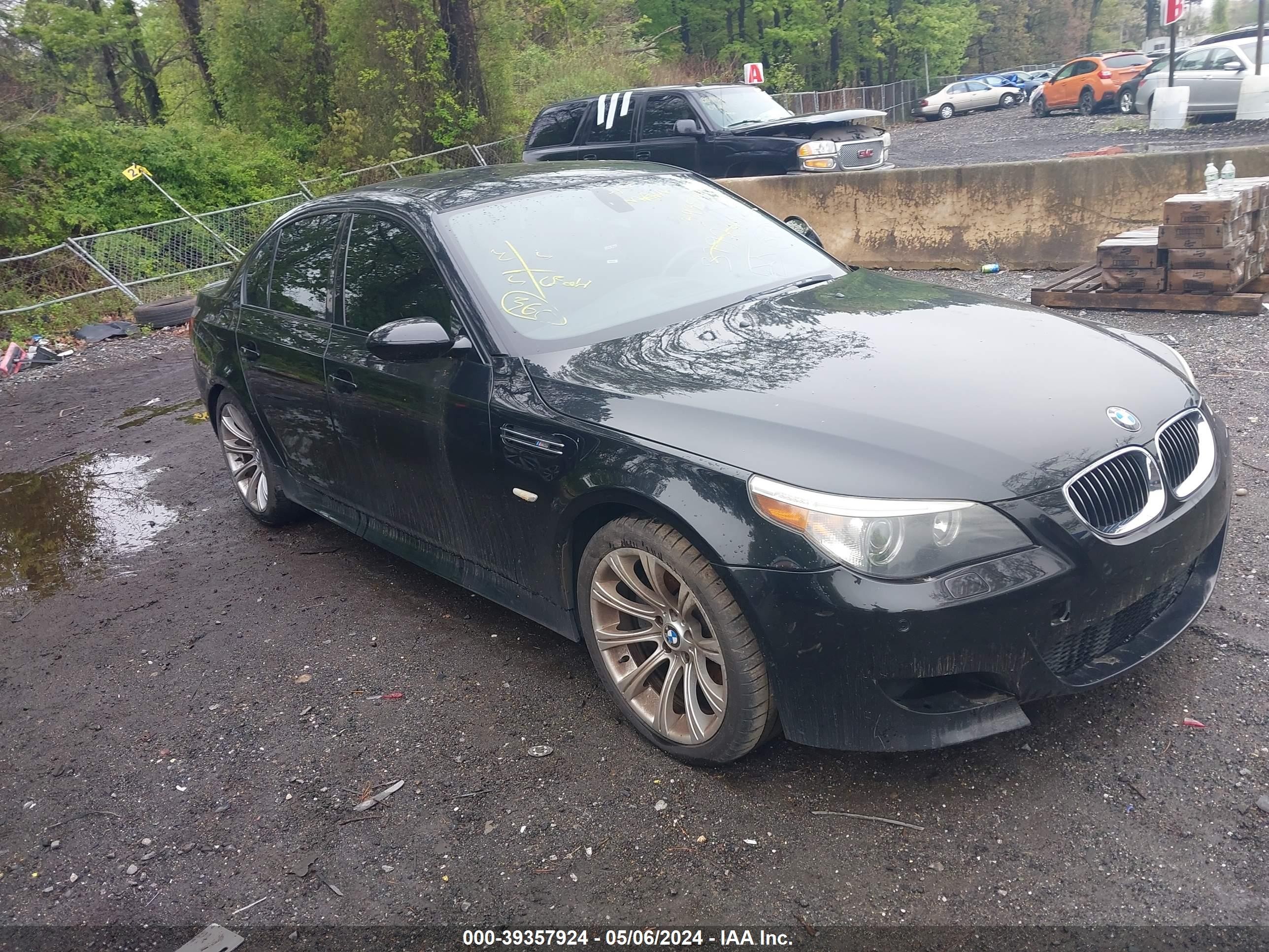 Photo 1 VIN: WBSNB93526B581955 - BMW M5 