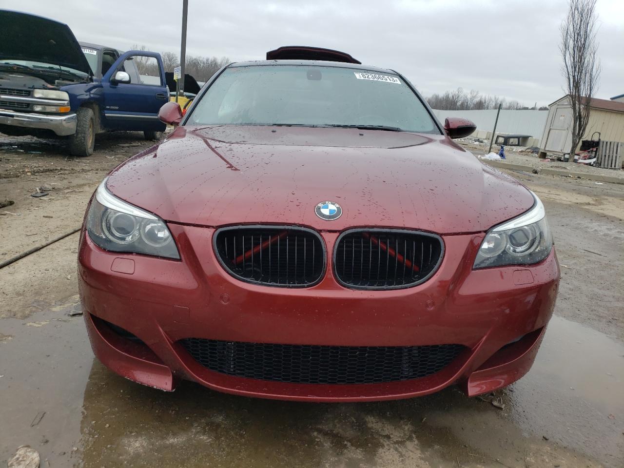 Photo 4 VIN: WBSNB93537CX07820 - BMW M5 