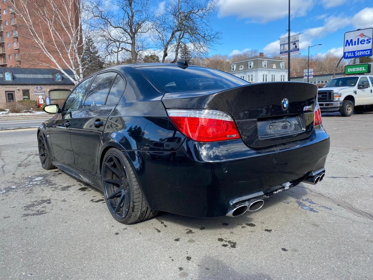 Photo 2 VIN: WBSNB93556B584512 - BMW M5 