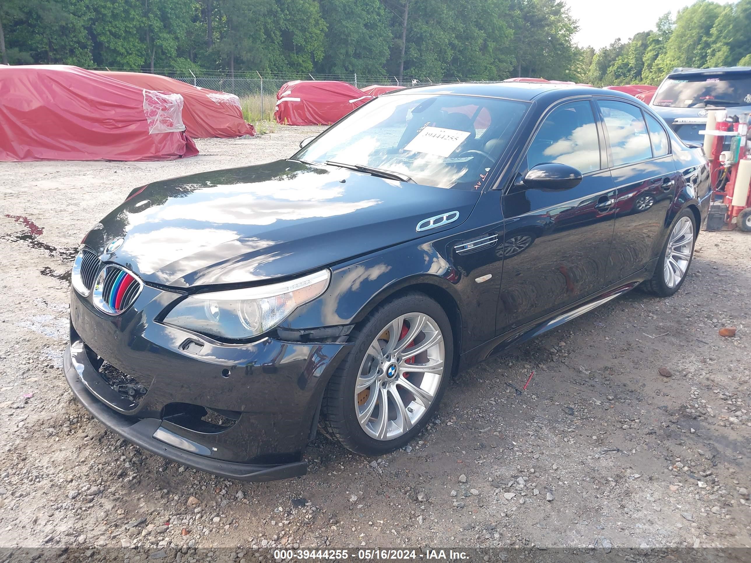 Photo 1 VIN: WBSNB93557CX07432 - BMW M5 