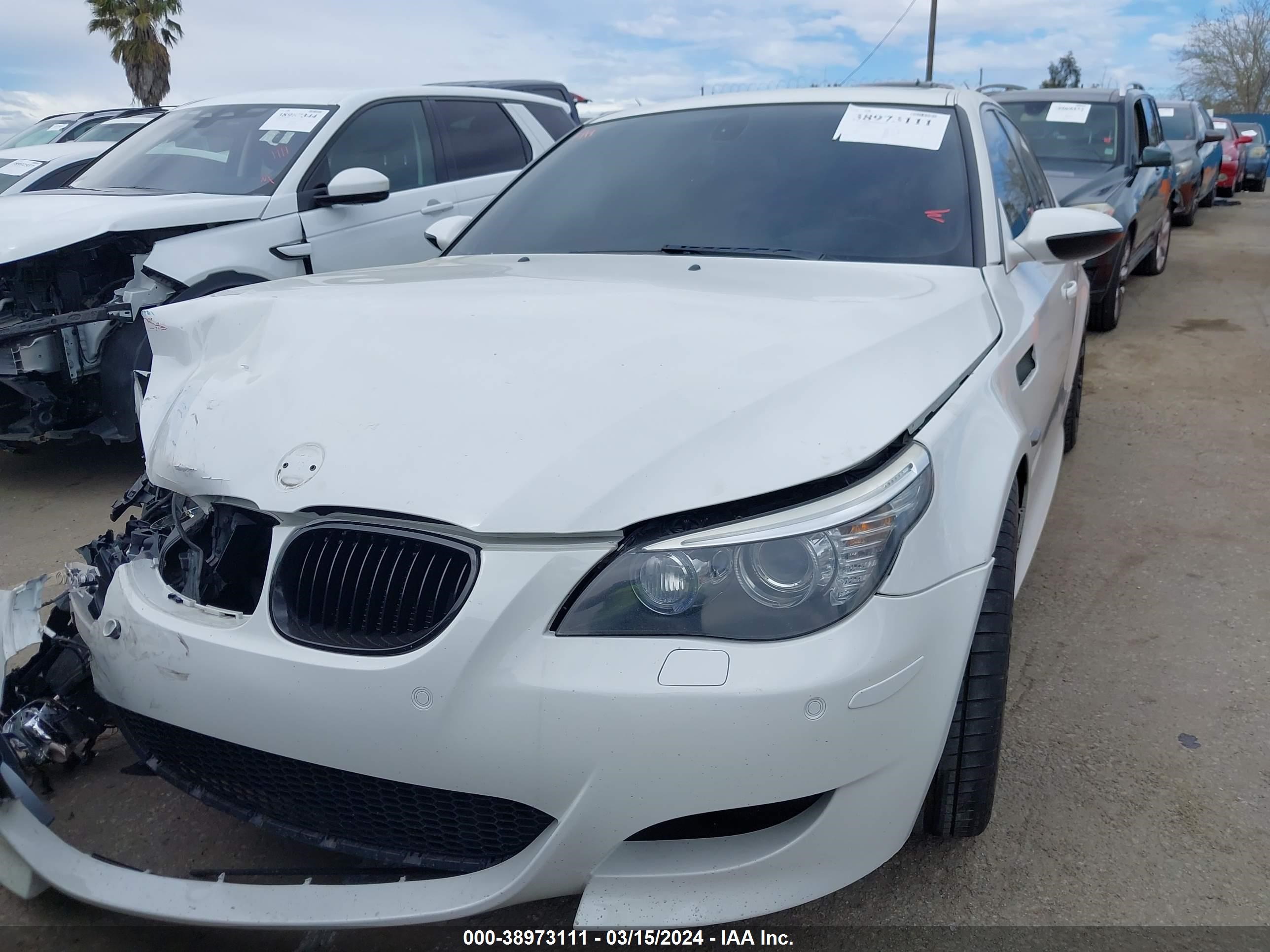 Photo 12 VIN: WBSNB93588CX10794 - BMW M5 