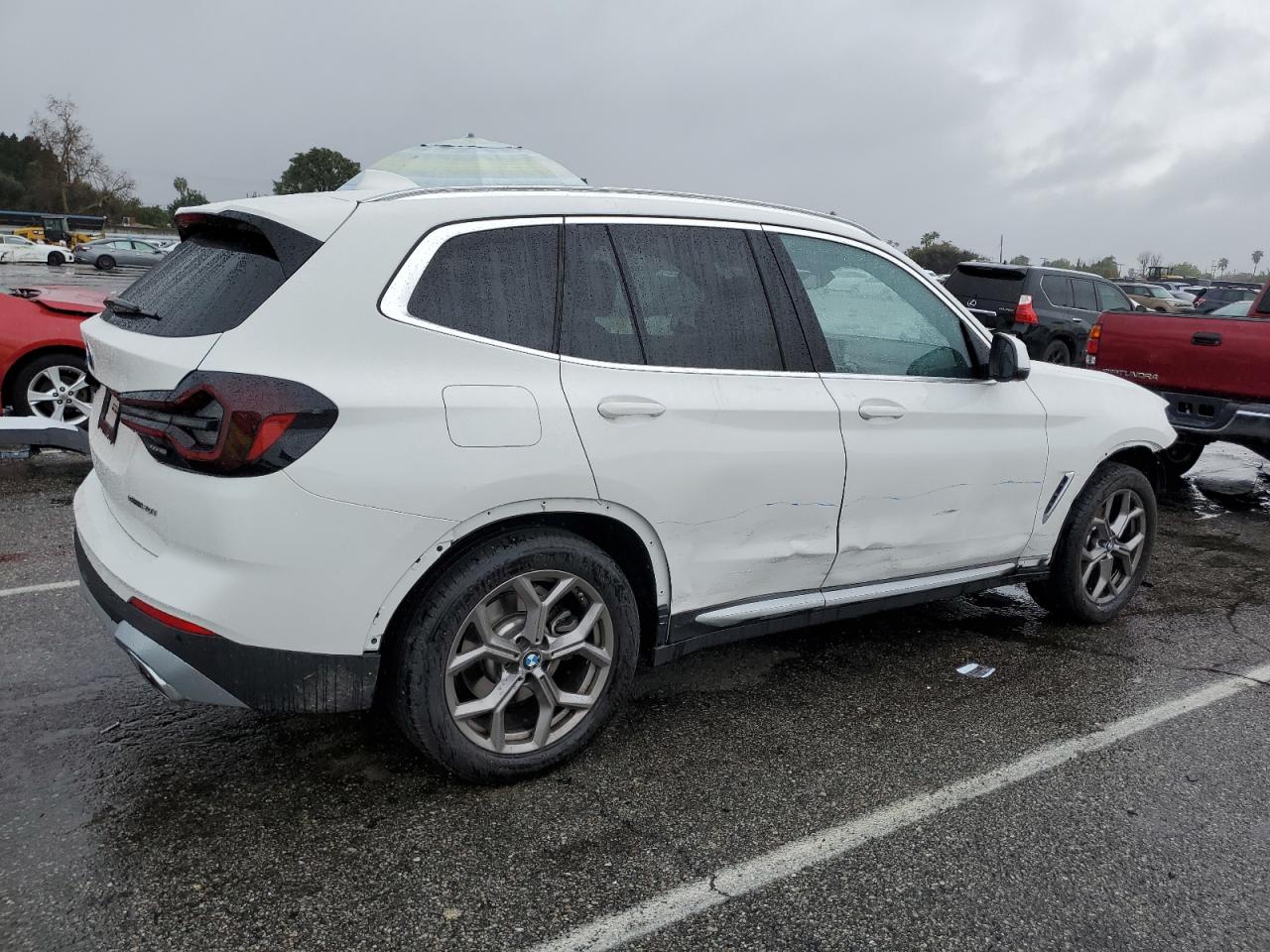 Photo 2 VIN: WBX47DP04PN189598 - BMW X3 