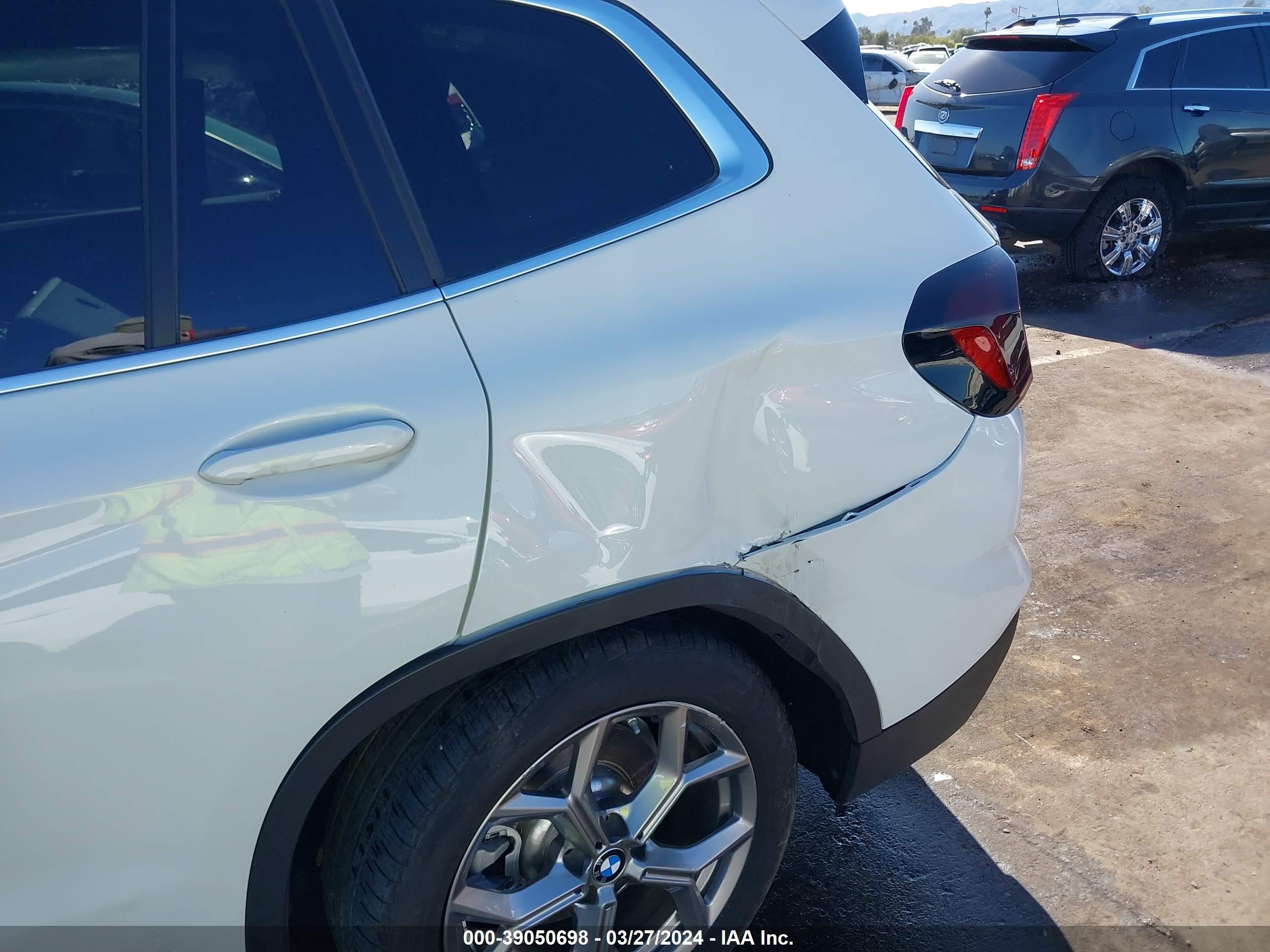 Photo 16 VIN: WBX47DP05NN153089 - BMW X3 