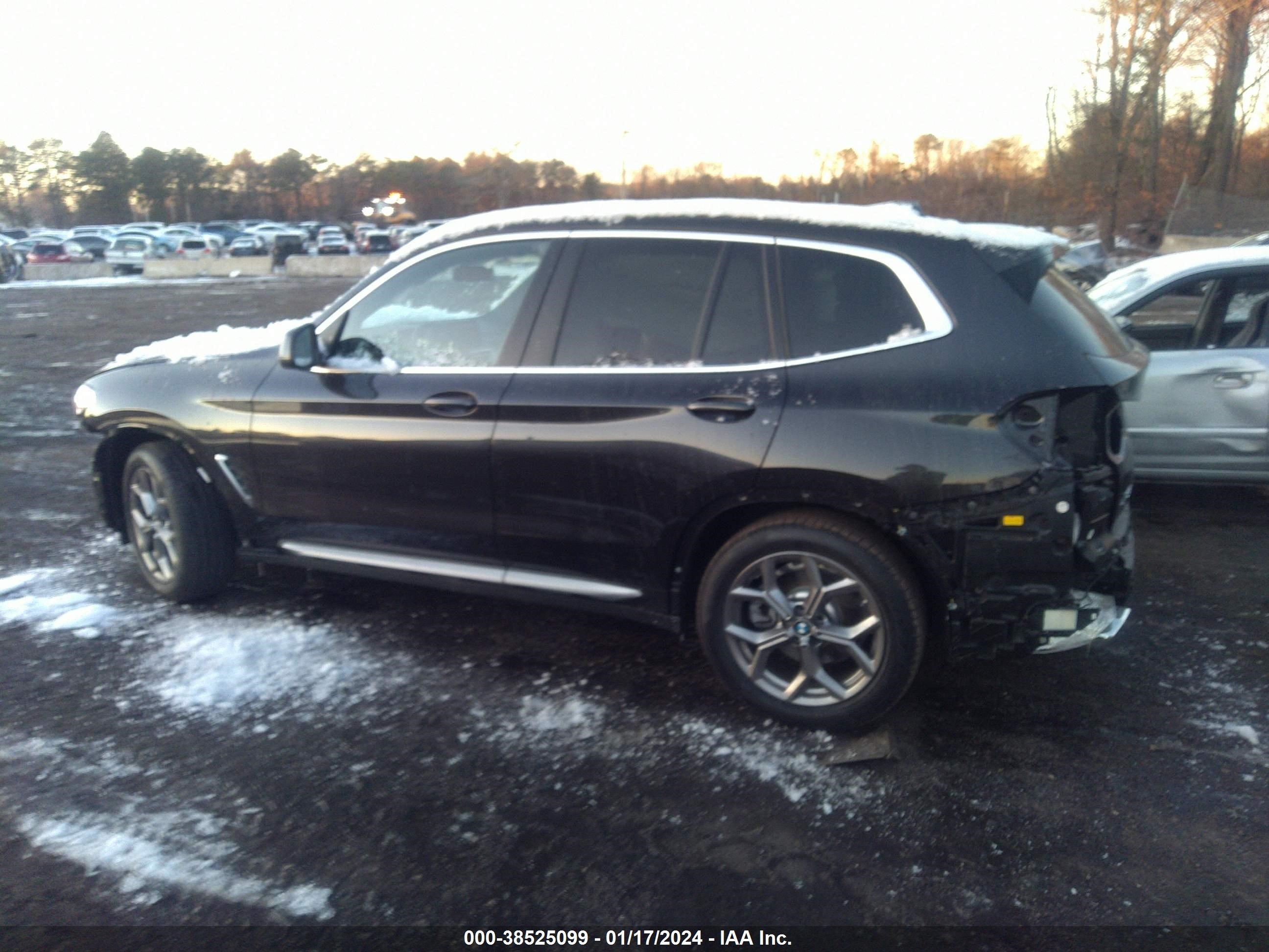 Photo 13 VIN: WBX57DP01RN251191 - BMW X3 