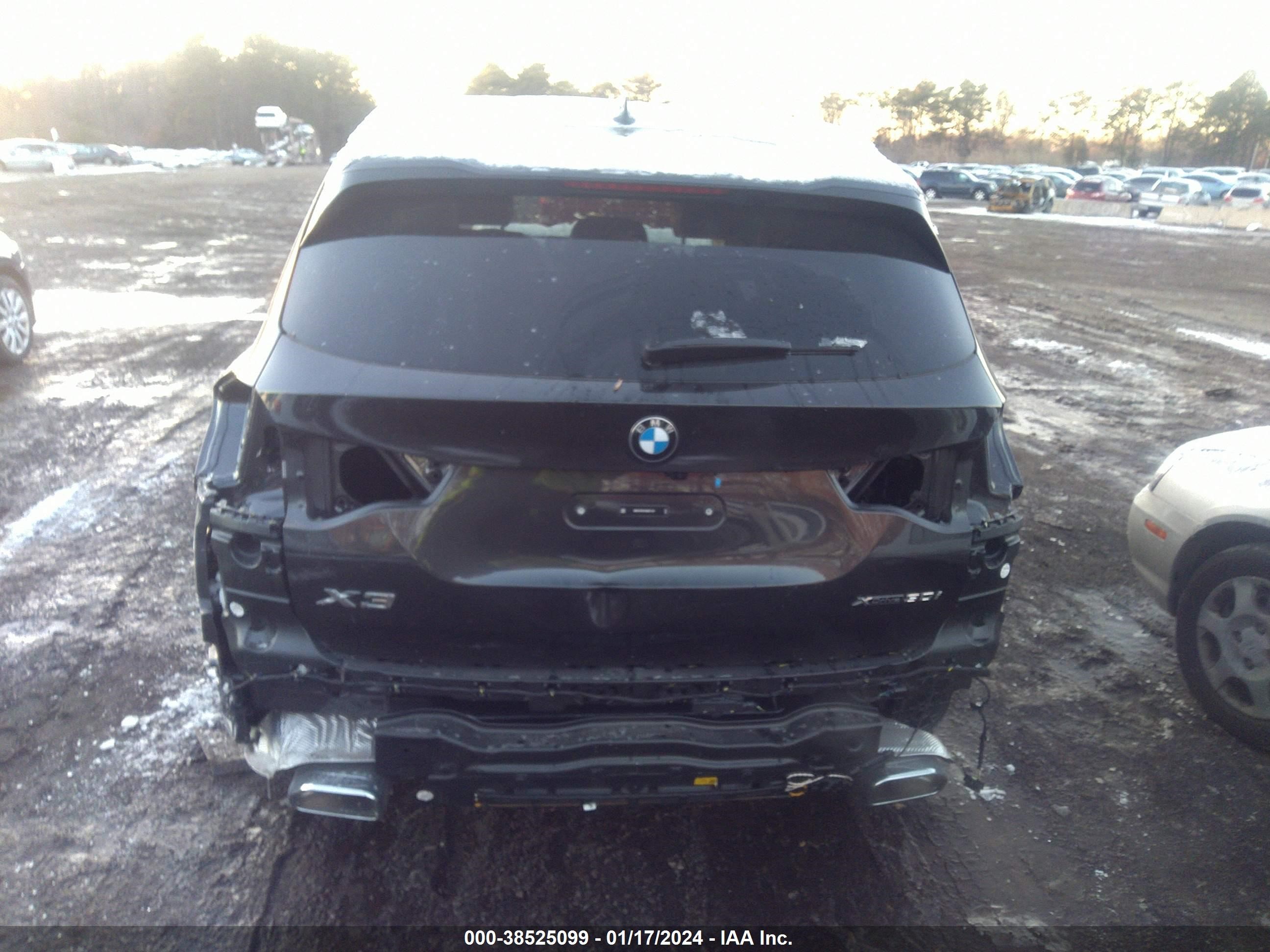 Photo 15 VIN: WBX57DP01RN251191 - BMW X3 