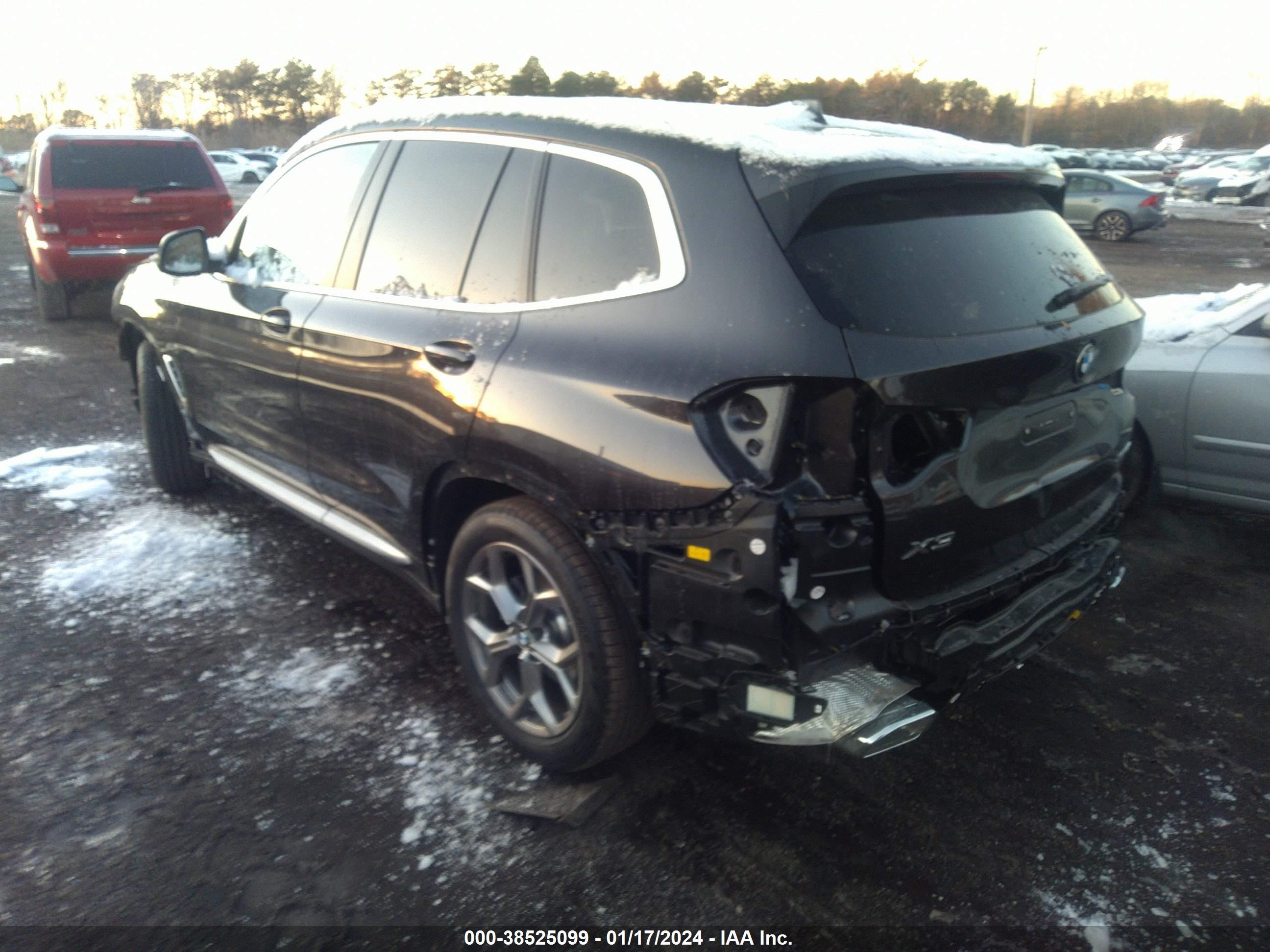 Photo 2 VIN: WBX57DP01RN251191 - BMW X3 