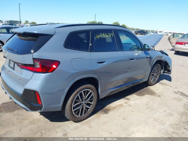 Photo 3 VIN: WBX73EF02R5Z58666 - BMW X1 