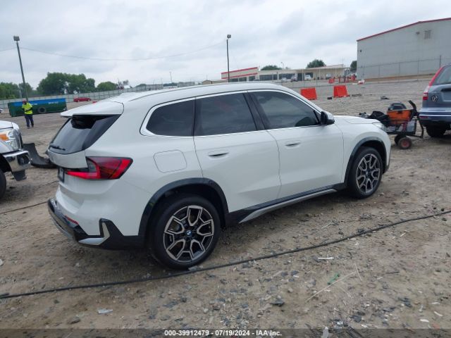 Photo 3 VIN: WBX73EF03P5W91292 - BMW X1 