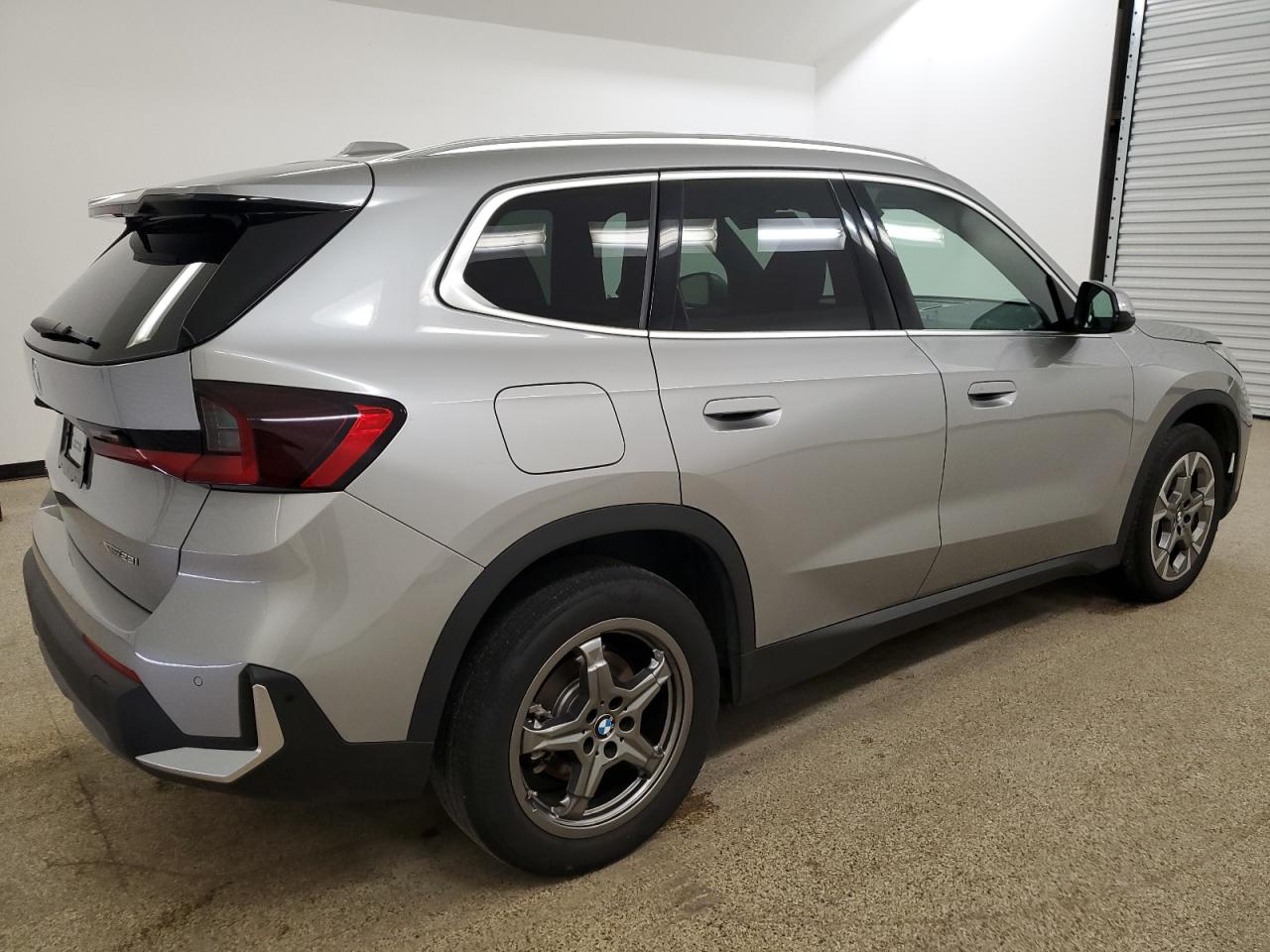 Photo 2 VIN: WBX73EF05P5X65926 - BMW X1 