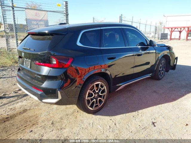 Photo 3 VIN: WBX73EF06P5X81195 - BMW X1 