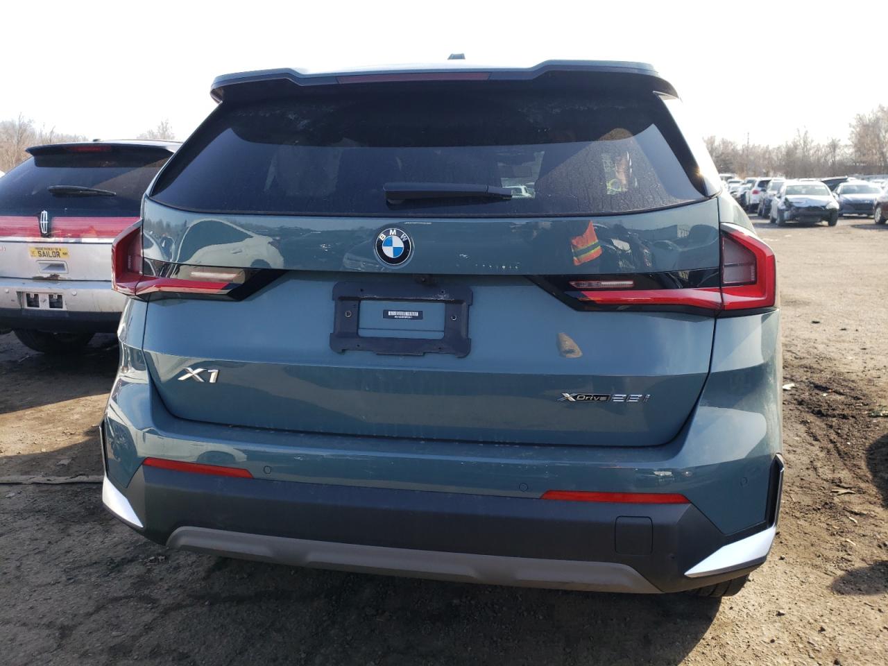 Photo 5 VIN: WBX73EF07P5W02615 - BMW X1 