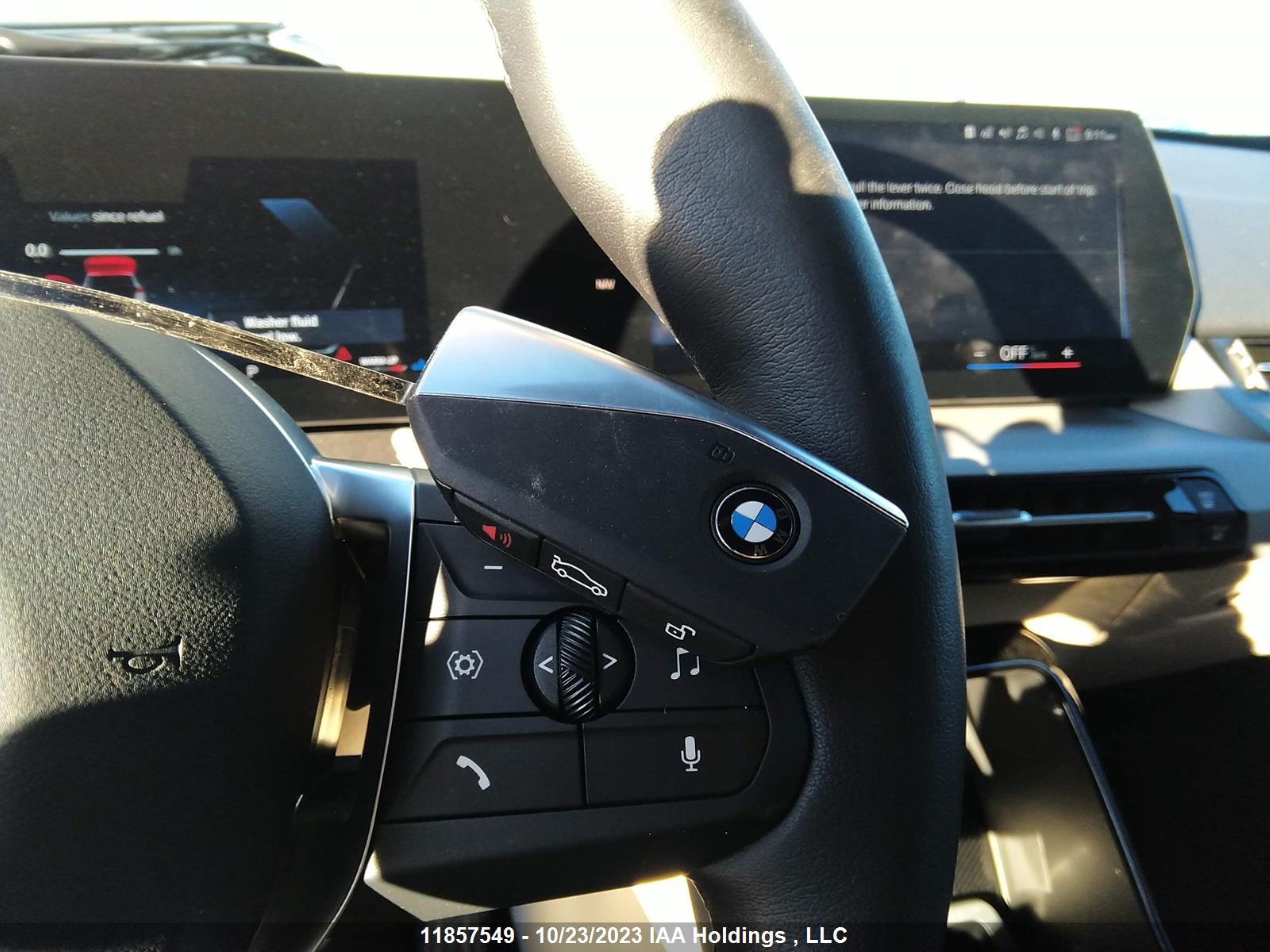 Photo 10 VIN: WBX73EF07P5W12674 - BMW X1 