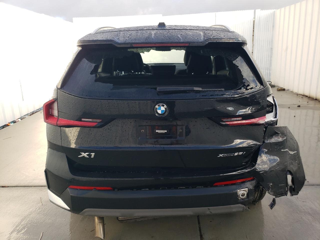 Photo 5 VIN: WBX73EF09P5W37088 - BMW X1 