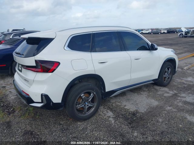 Photo 3 VIN: WBX73EF09P5X99030 - BMW X1 