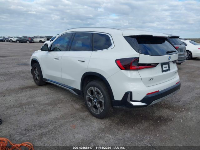 Photo 2 VIN: WBX73EF09P5X99030 - BMW X1 