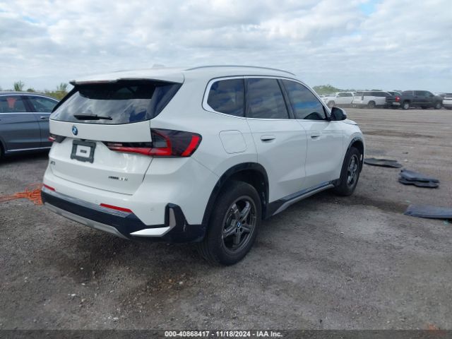 Photo 3 VIN: WBX73EF09P5X99030 - BMW X1 