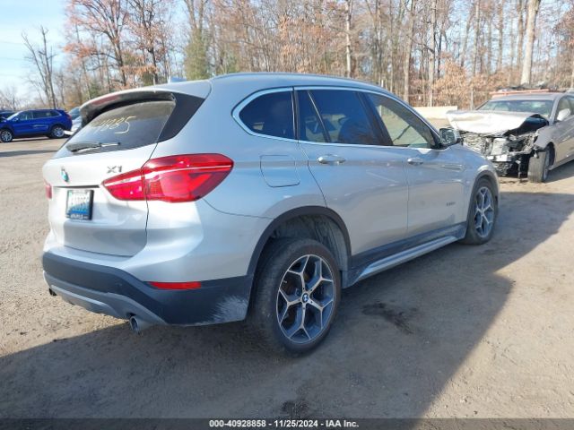 Photo 3 VIN: WBXHT3C30GP881255 - BMW X1 