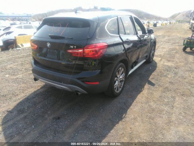 Photo 3 VIN: WBXHT3C30GP884995 - BMW X1 