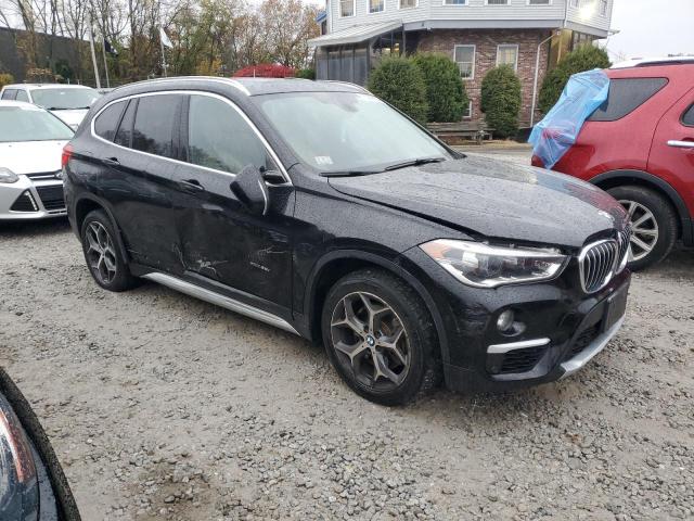 Photo 3 VIN: WBXHT3C30GP885242 - BMW X1 