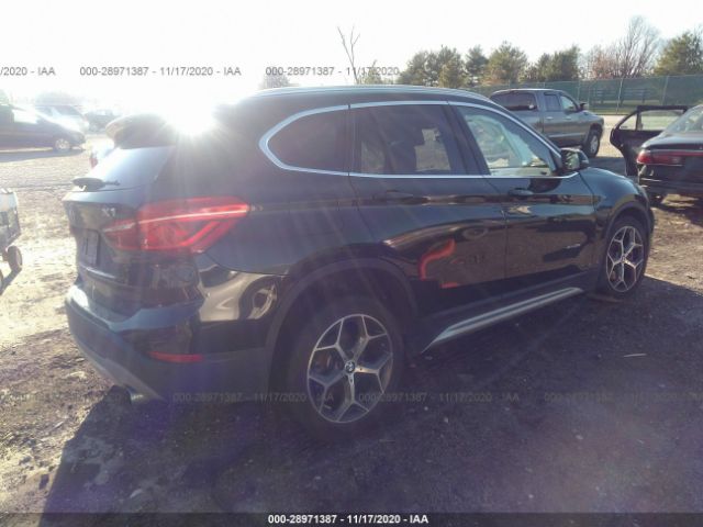 Photo 3 VIN: WBXHT3C30GP888982 - BMW X1 