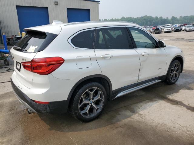 Photo 2 VIN: WBXHT3C30H5F70067 - BMW X1 XDRIVE2 