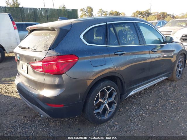 Photo 3 VIN: WBXHT3C30H5F77794 - BMW X1 