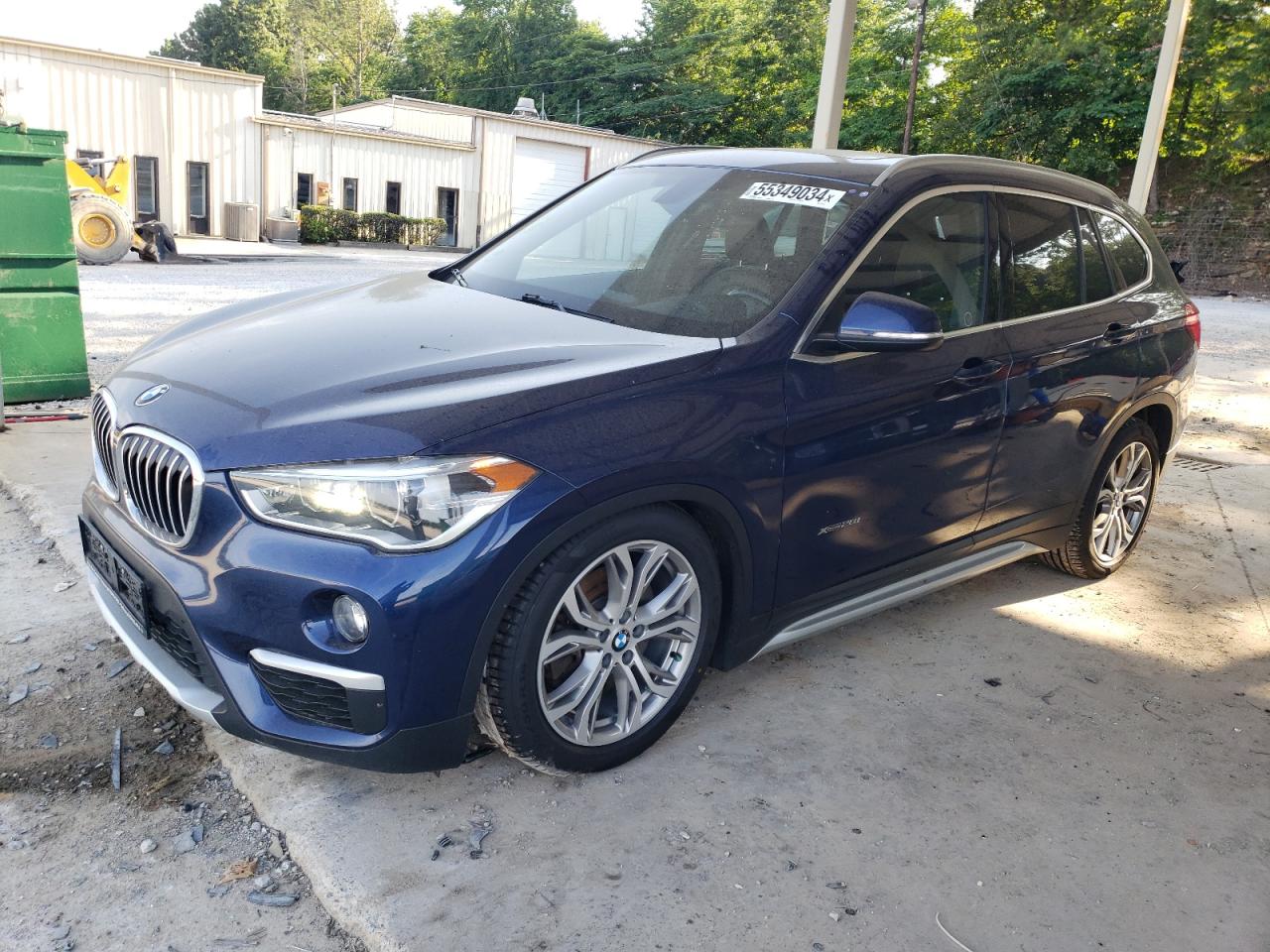 Photo 0 VIN: WBXHT3C30H5F81070 - BMW X1 