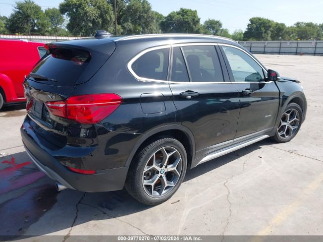 Photo 3 VIN: WBXHT3C30H5F82297 - BMW X1 