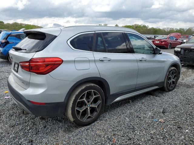 Photo 2 VIN: WBXHT3C30J3H31860 - BMW X1 