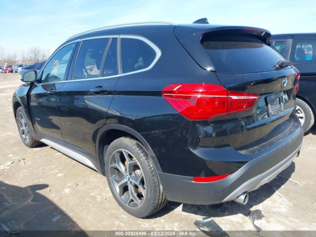 Photo 2 VIN: WBXHT3C30J5F91961 - BMW X1 