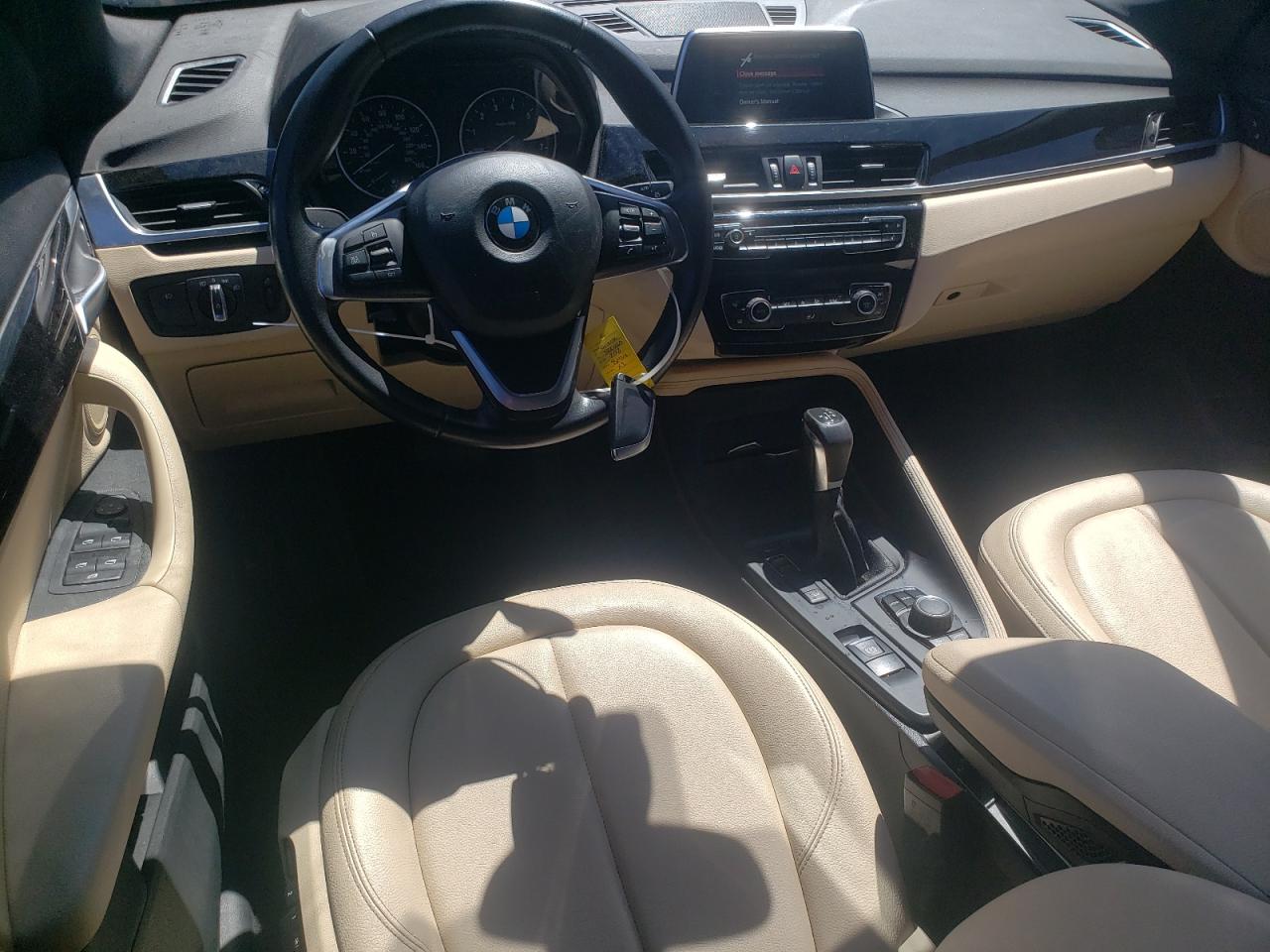 Photo 7 VIN: WBXHT3C30J5K31988 - BMW X1 