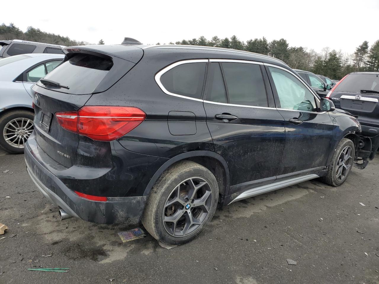 Photo 2 VIN: WBXHT3C30J5L32075 - BMW X1 